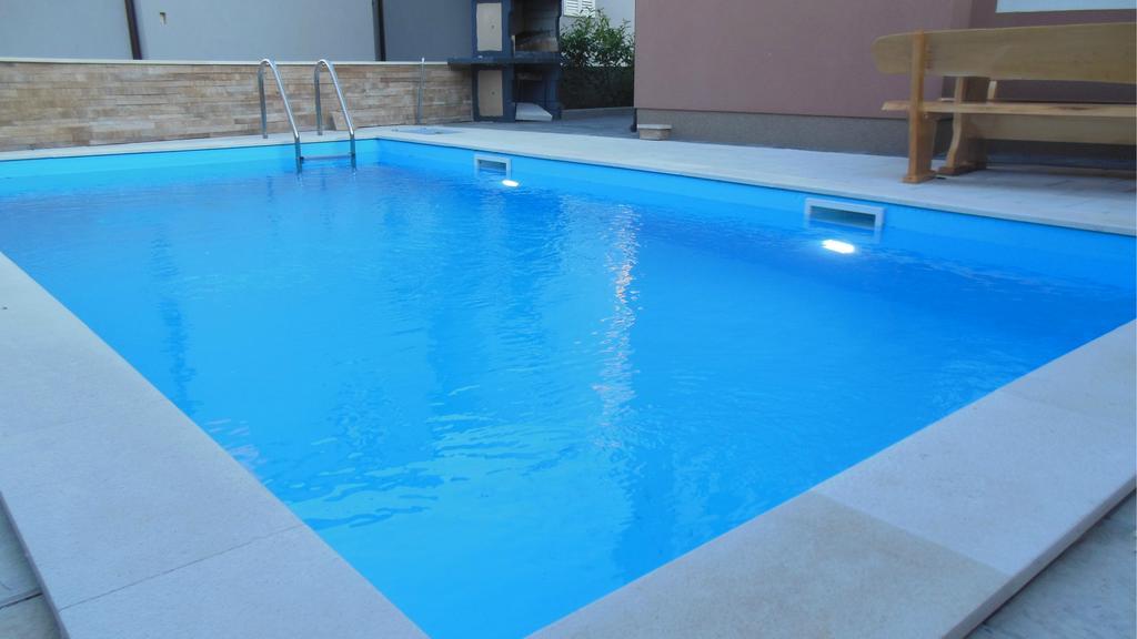 Apartments Hrvoje ヴォディツェ エクステリア 写真